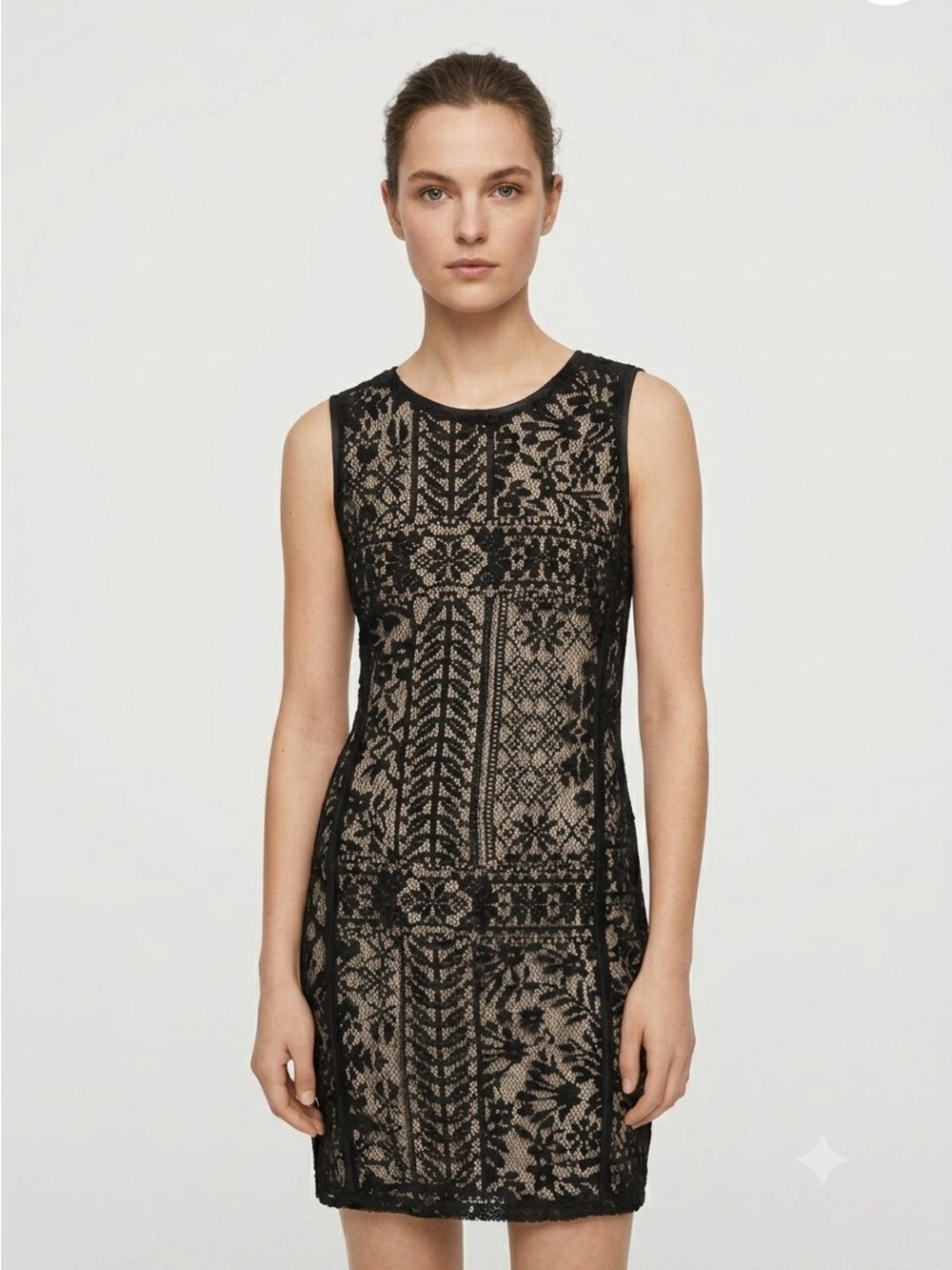 Mango $89 shift dress w/lace overlay size Medium